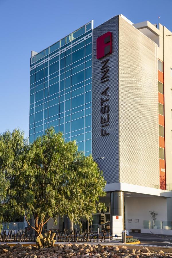 Fiesta Inn Celaya Galerias 外观 照片